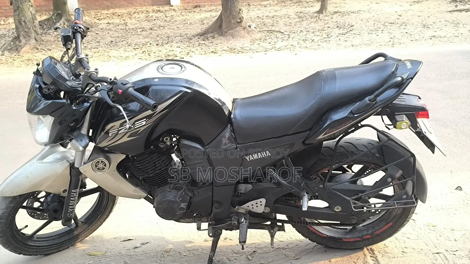 Yamaha FZS V1 2015