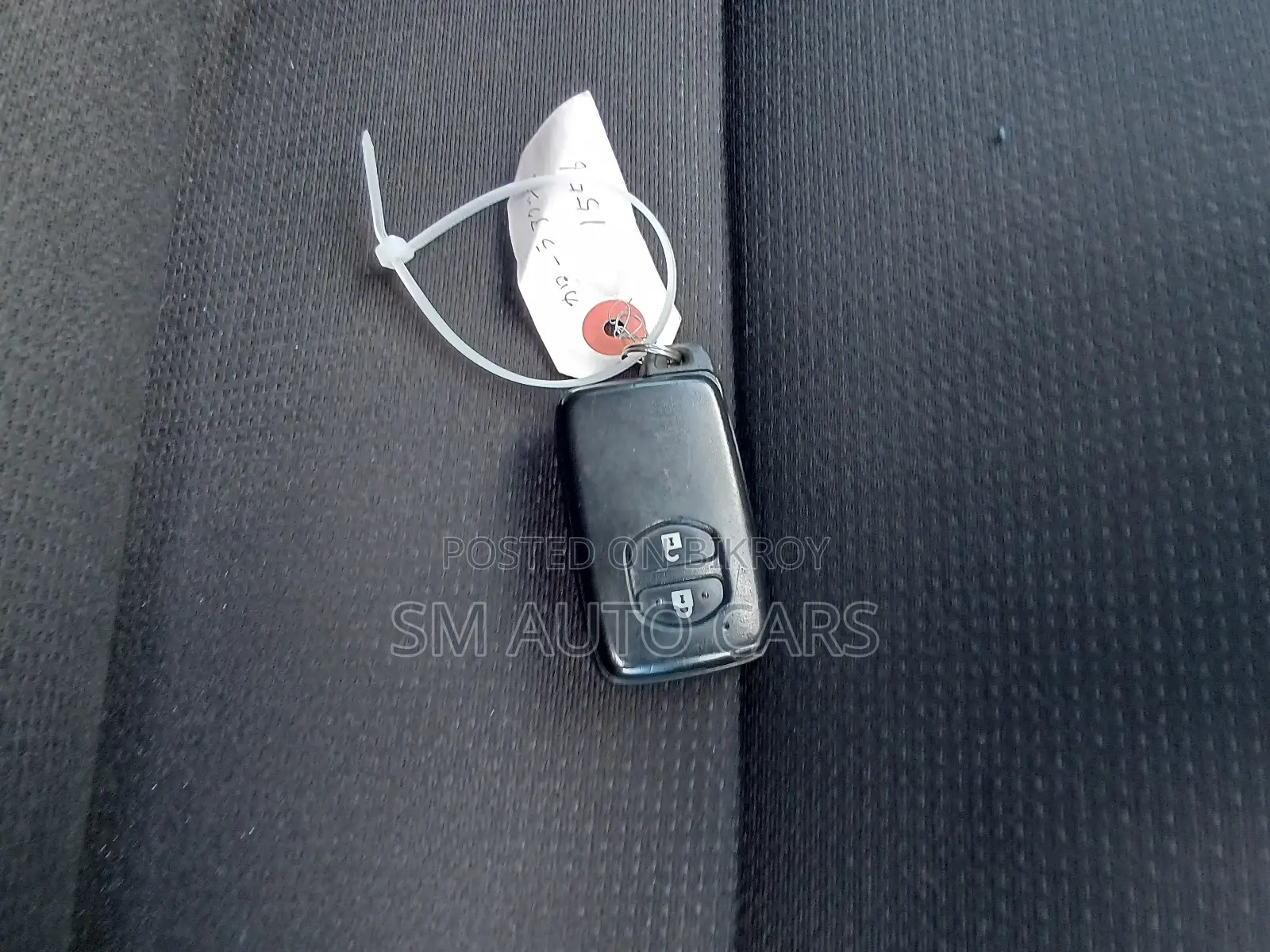 Toyota Axio Non Hybrid EX Silver 2020