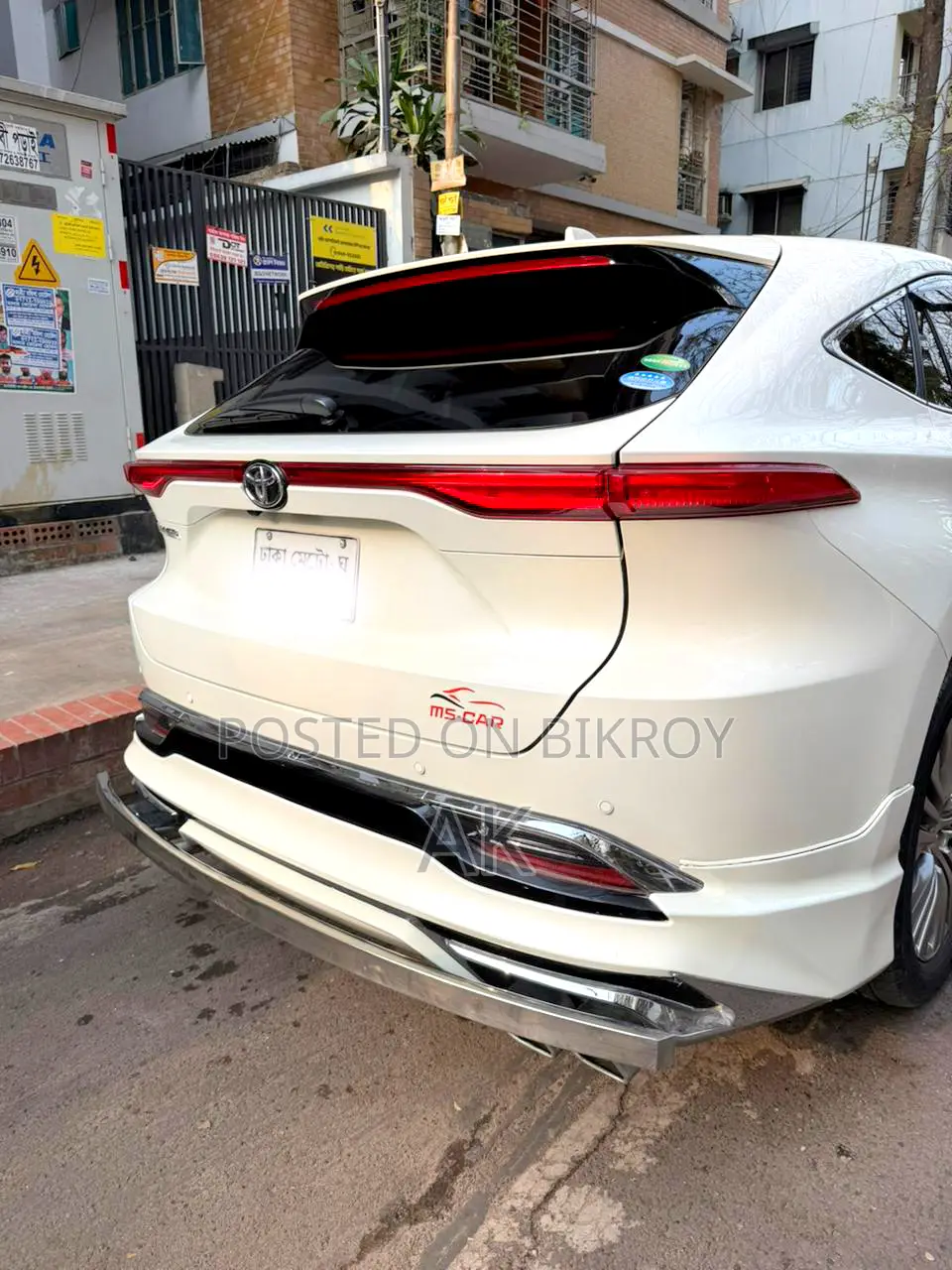 Toyota Harrier SUV 2021