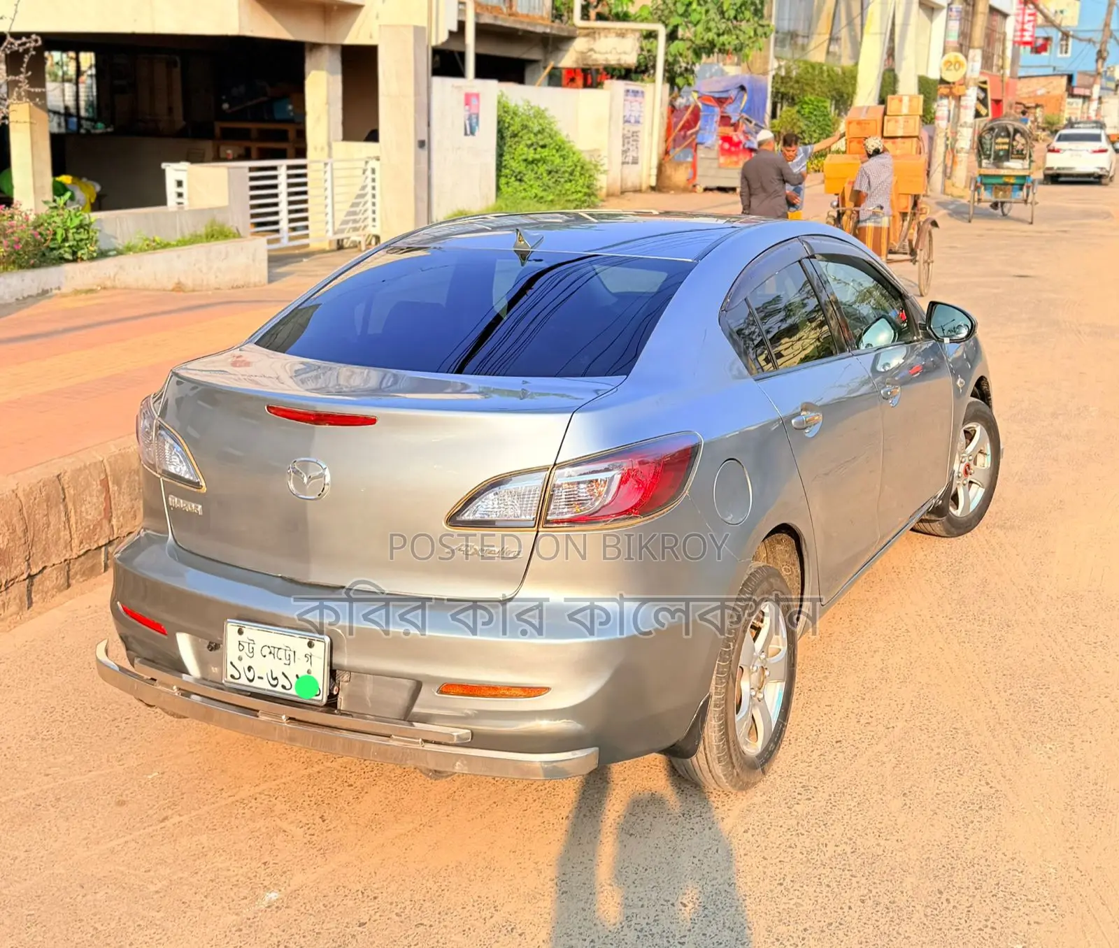 Mazda Axela gray 2012