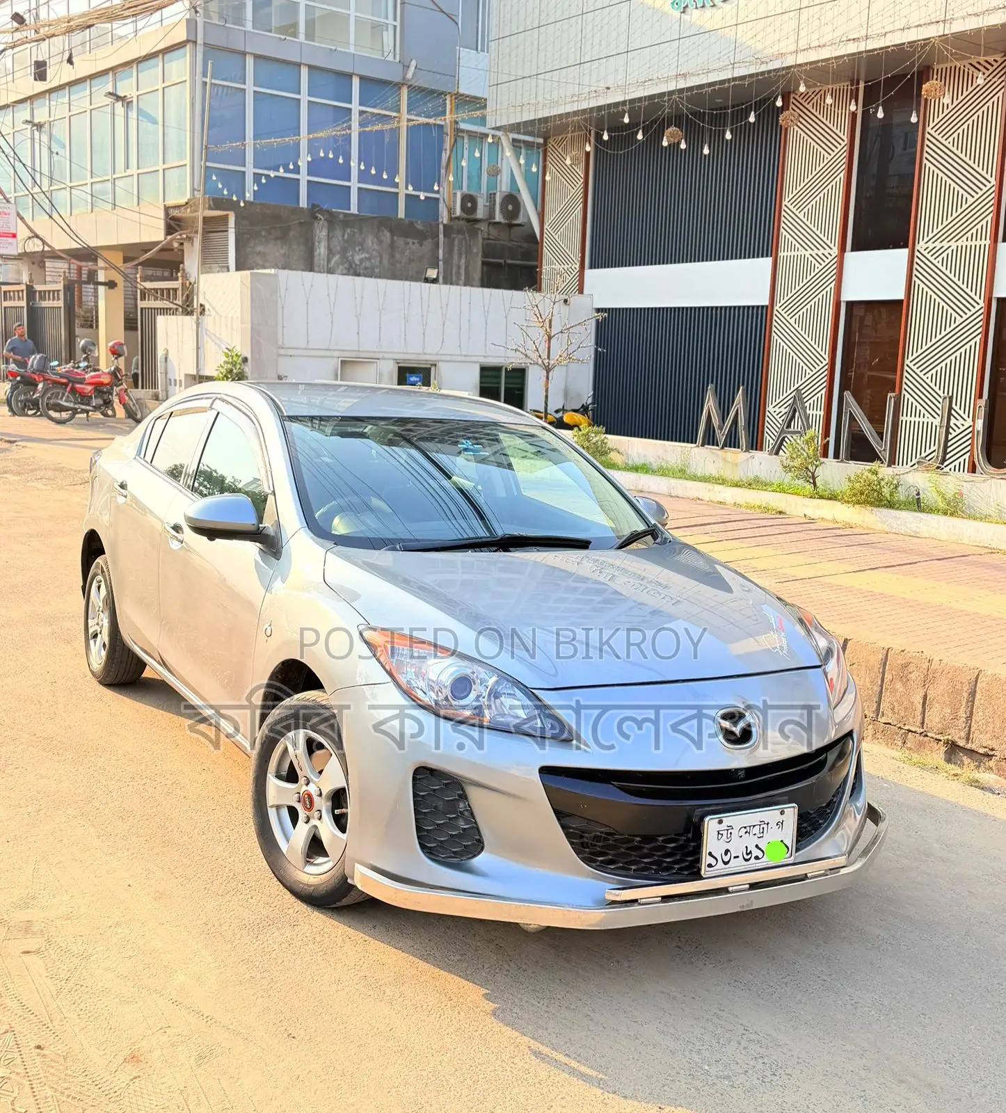 Mazda Axela gray 2012