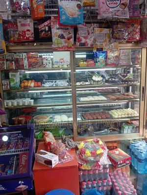 মিষ্টির চিলার ডিসপ্লে