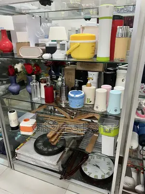 ৫ মিমি গ্লাস ও মিরর শোরুম র‍্যাক বিক্রয়