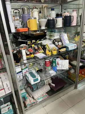 ৫ মিমি গ্লাস ও মিরর শোরুম র‍্যাক বিক্রয়