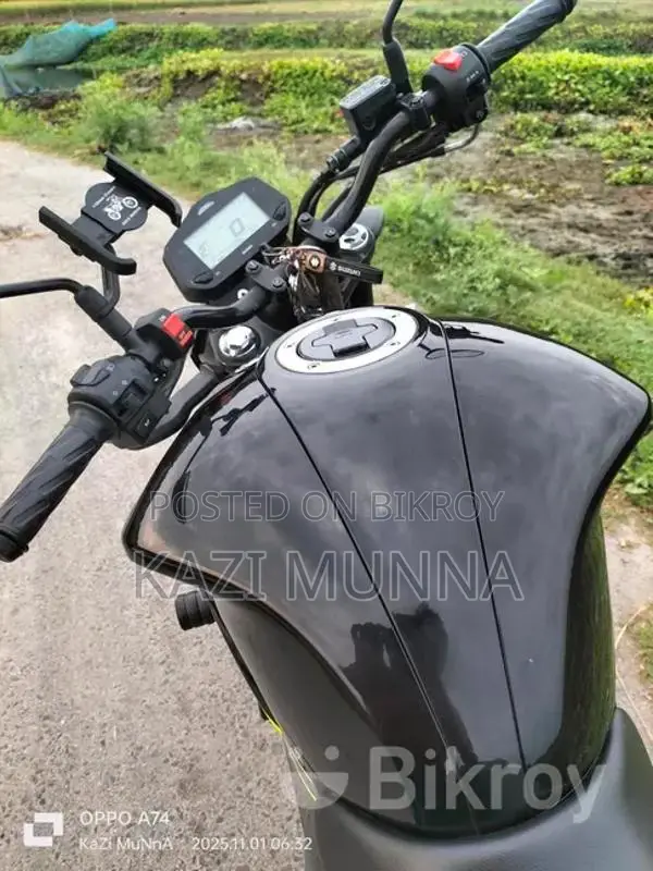 Suzuki Gixxer FI Disc . 2024
