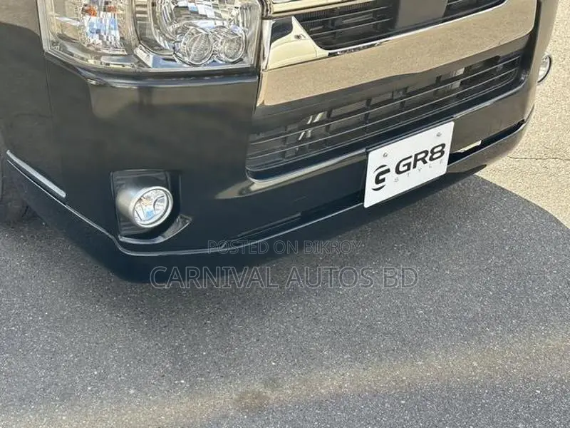 Toyota Hiace SUPER GL DARK PRIME 2020