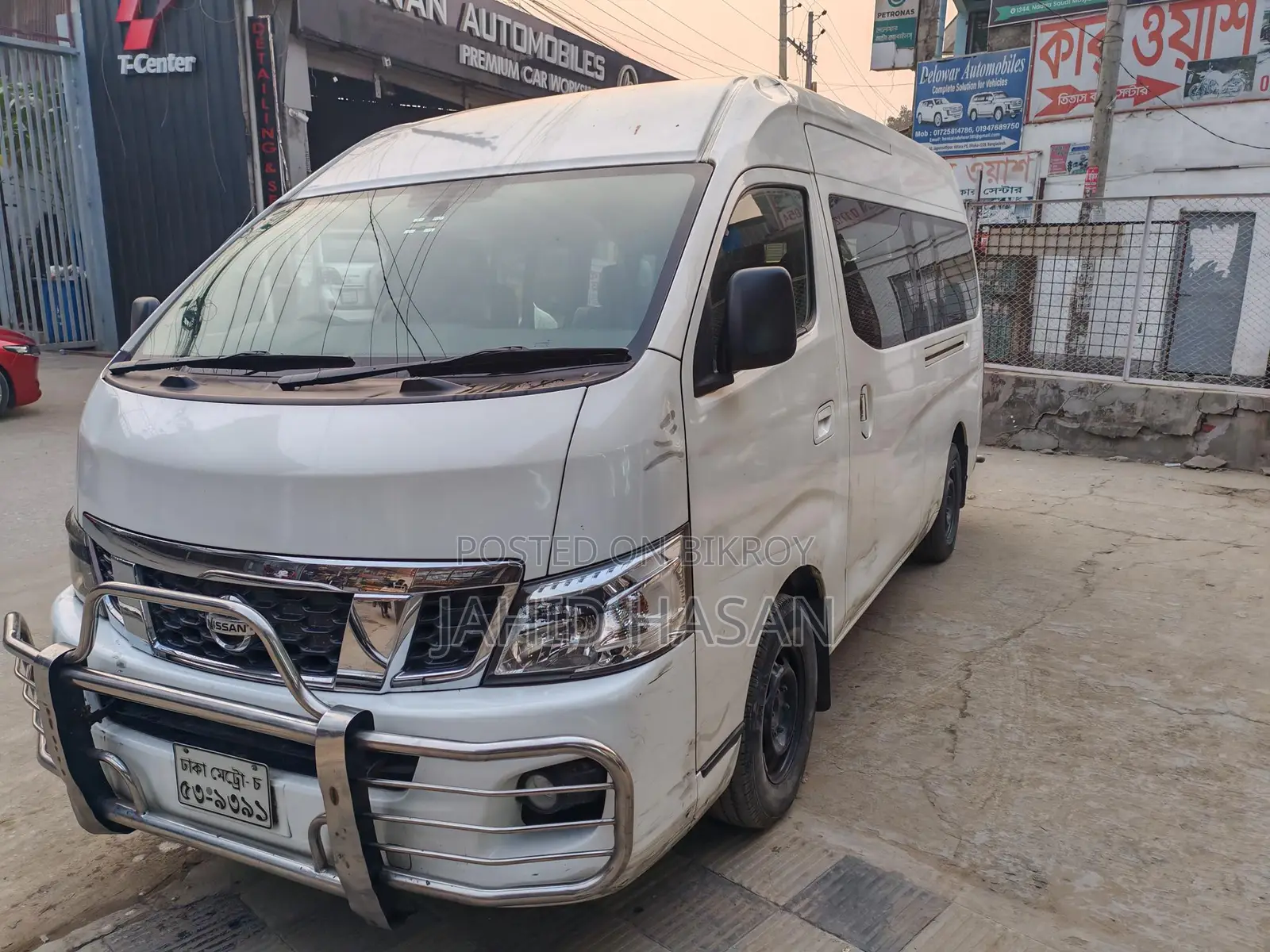 Nissan Urvan 2014