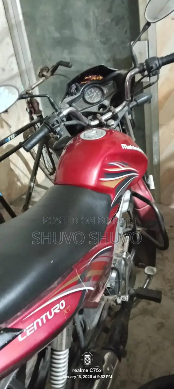 Mahindra Centuro . 2017