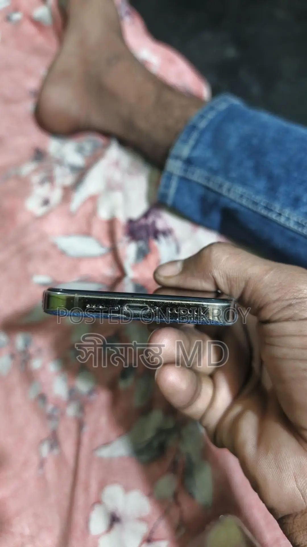 Apple iPhone X (Used)