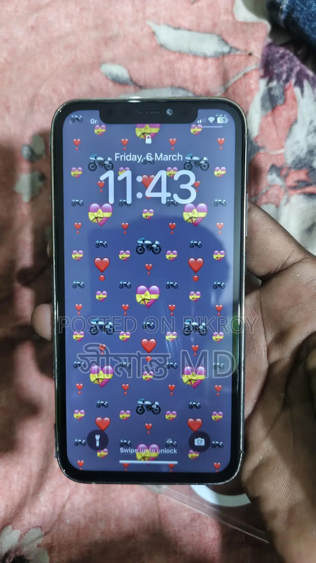 Apple iPhone X (Used)