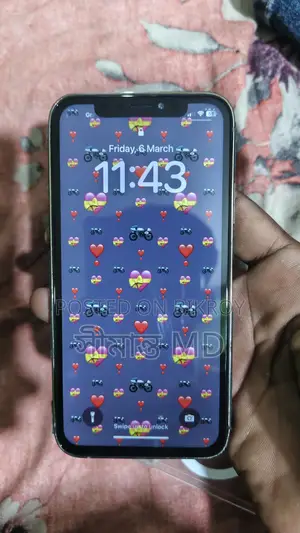 Apple iPhone X (Used)