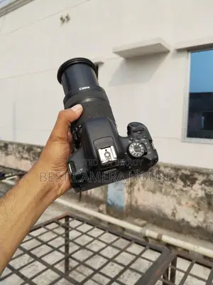 750d + 18-135mm STM, with shadow