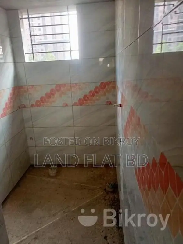 ARAM HOUSING @ READY FLAT SALE 2150 SFT