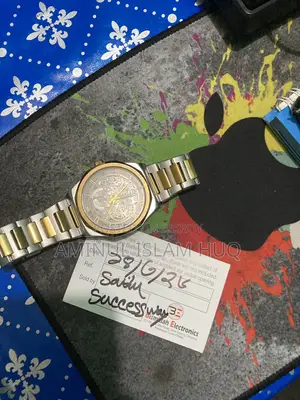 Successary Watch