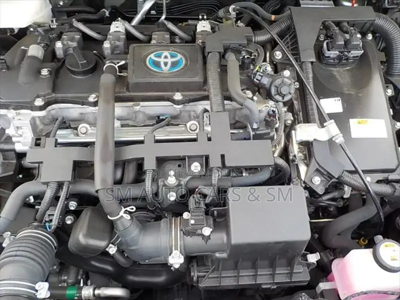 Toyota Sienta Hybrid G Red Wine 2020