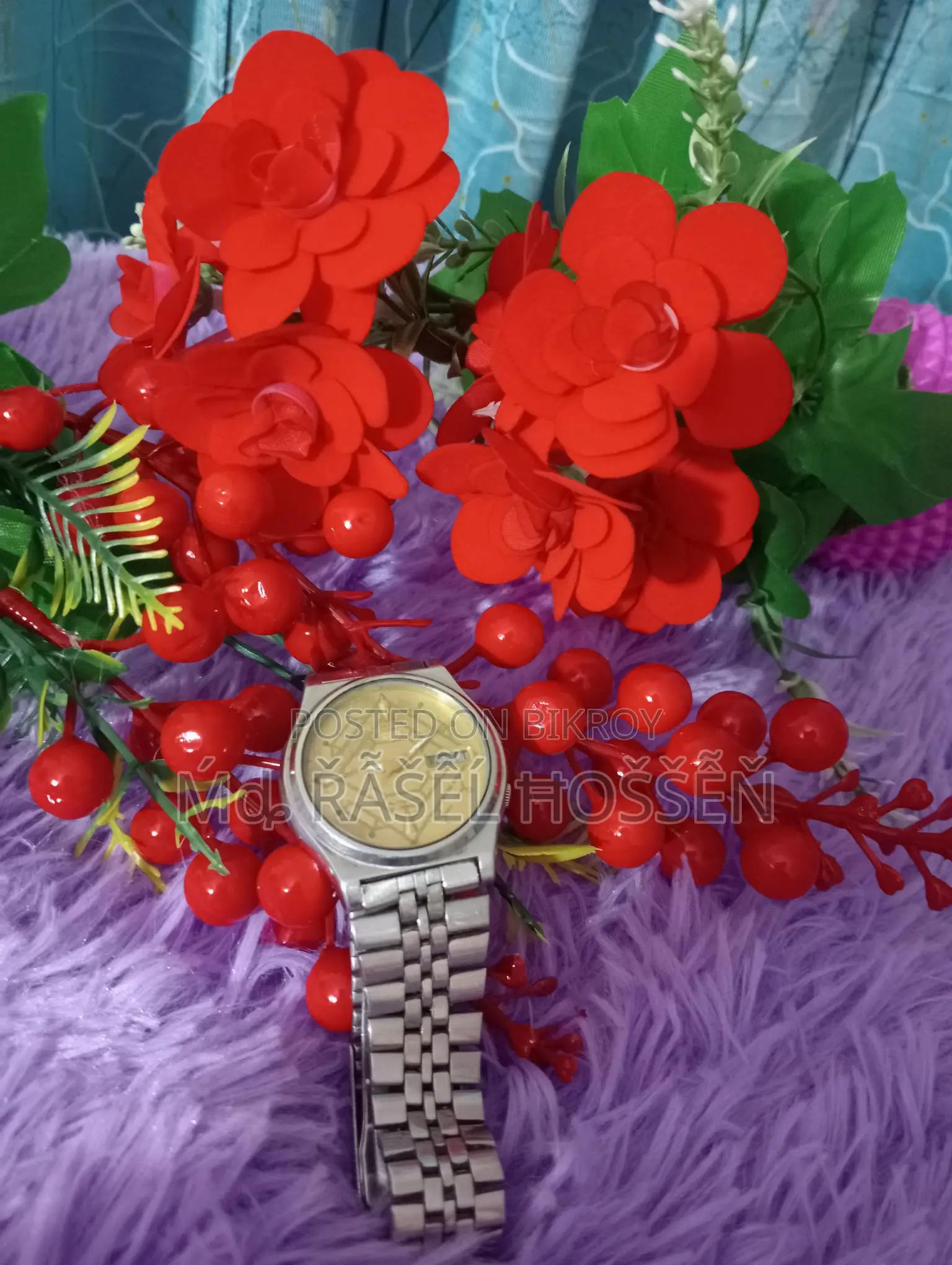 For Sale: Seiko 5 Automatic 17 Jewels Made in Japan