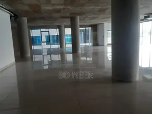 বনানীতে ভাড়ার জন্য ৬০০০ বর্গফুটের সম্পূর্ণ বাণিজ্যিক ওপেন স্পেস