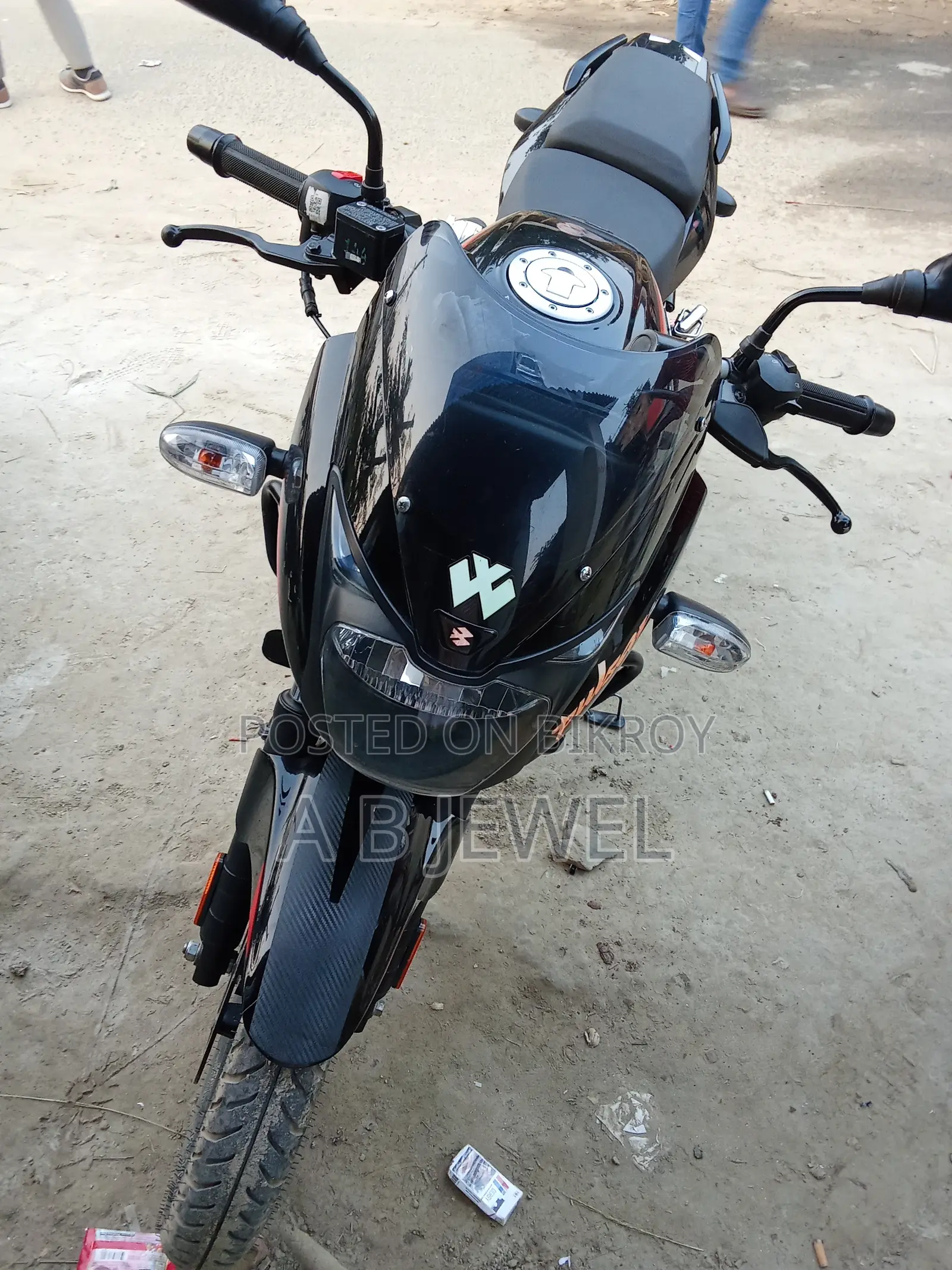 Bajaj Pulsar 150 . 2022