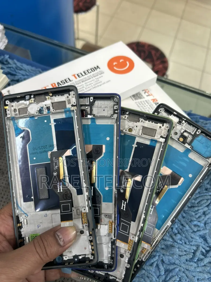 Motorola 50 fusion or 60fusion g85 100% Original LCD