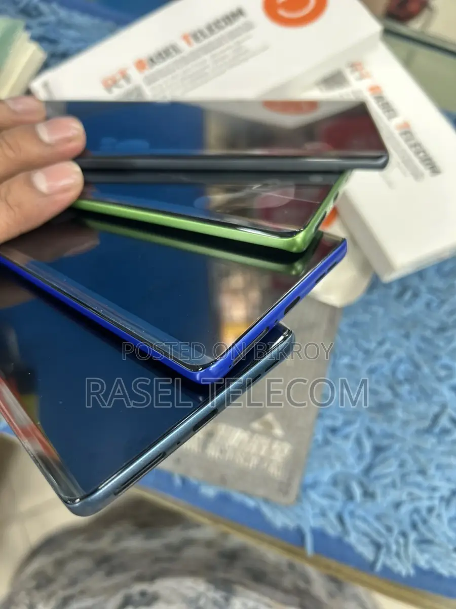 Motorola 50 fusion or 60fusion g85 100% Original LCD