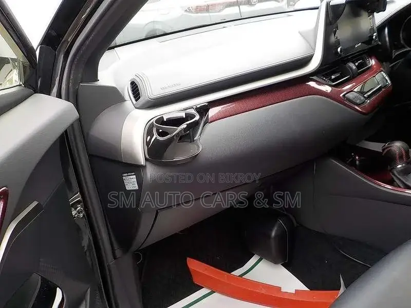 Toyota C-HR G Mode Nero Black 2021