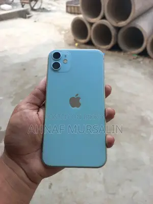 Apple iPhone 11 (Used)