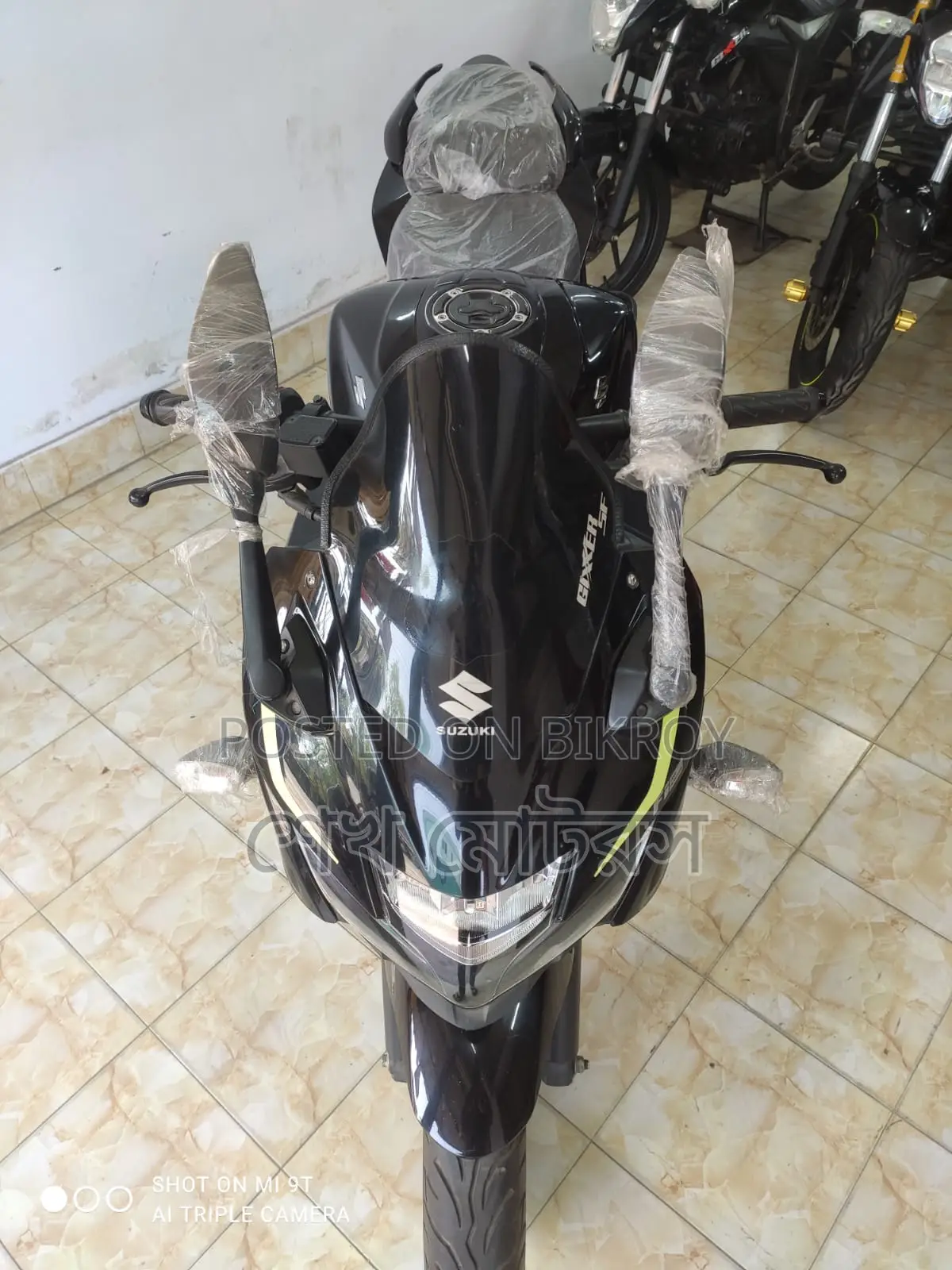 Suzuki Gixxer SF BLACK 2024