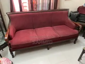 সোফা বিক্রয় হবে