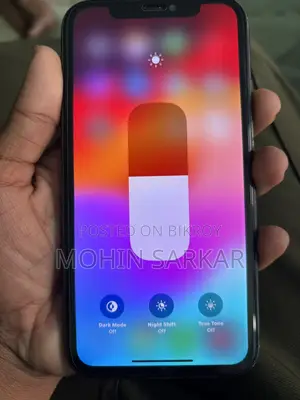 Apple iPhone 11 . (Used)