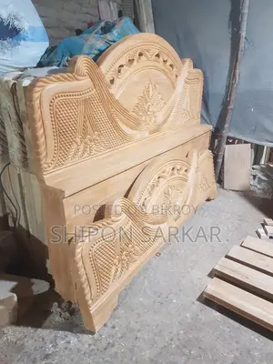 আকাশমনি কাটের আড়াই ইঞ্চি সেমি বক্স খাট