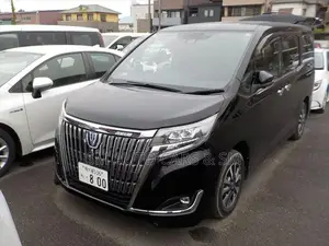 Toyota Esquire Hybrid Gi Black 2021