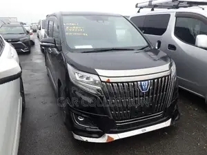 Toyota Esquire Gi Premium 2021