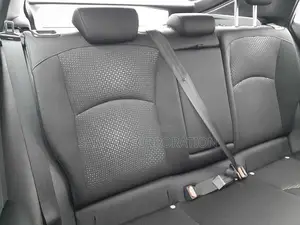 Toyota Prius S Safety 2021