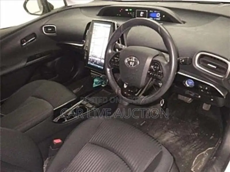 Toyota Prius prime hybrid 2021