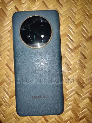 Realme . (Used)