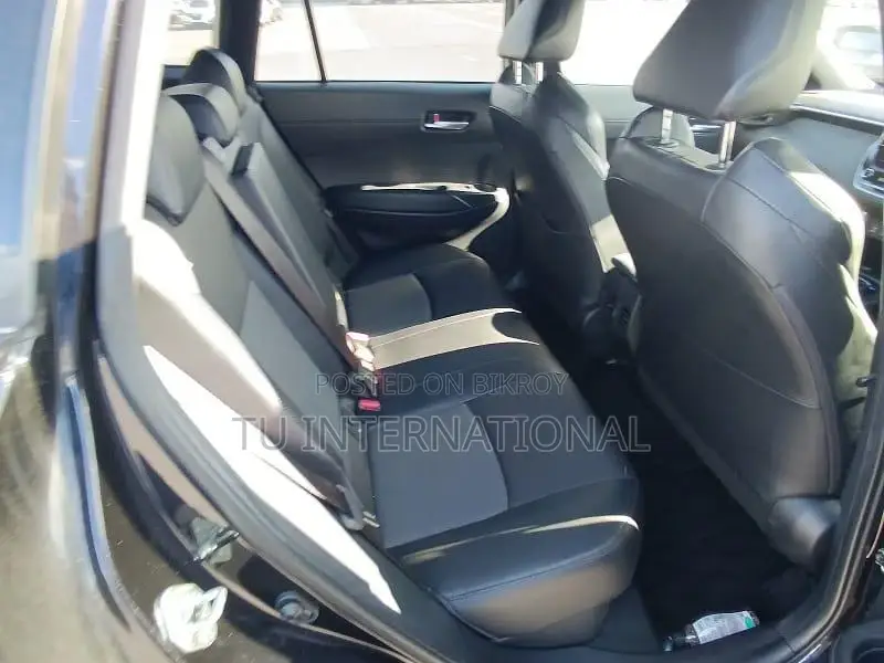 Toyota Corolla Cross Z LEATHER PACKAGE-HV 2022