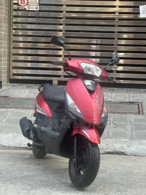 Runner Skooty . 2022