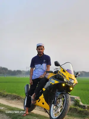 Suzuki GSX R150 ABS . 2022