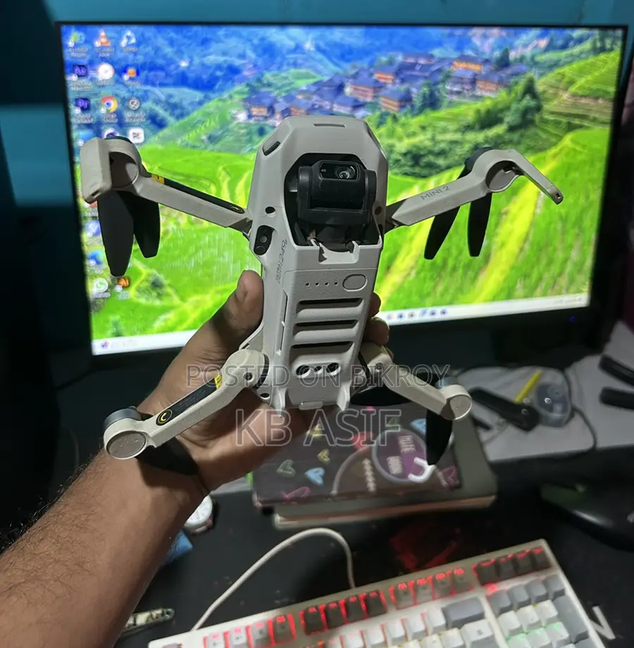 Dji Mini 2 Drone বিক্রি হবে।