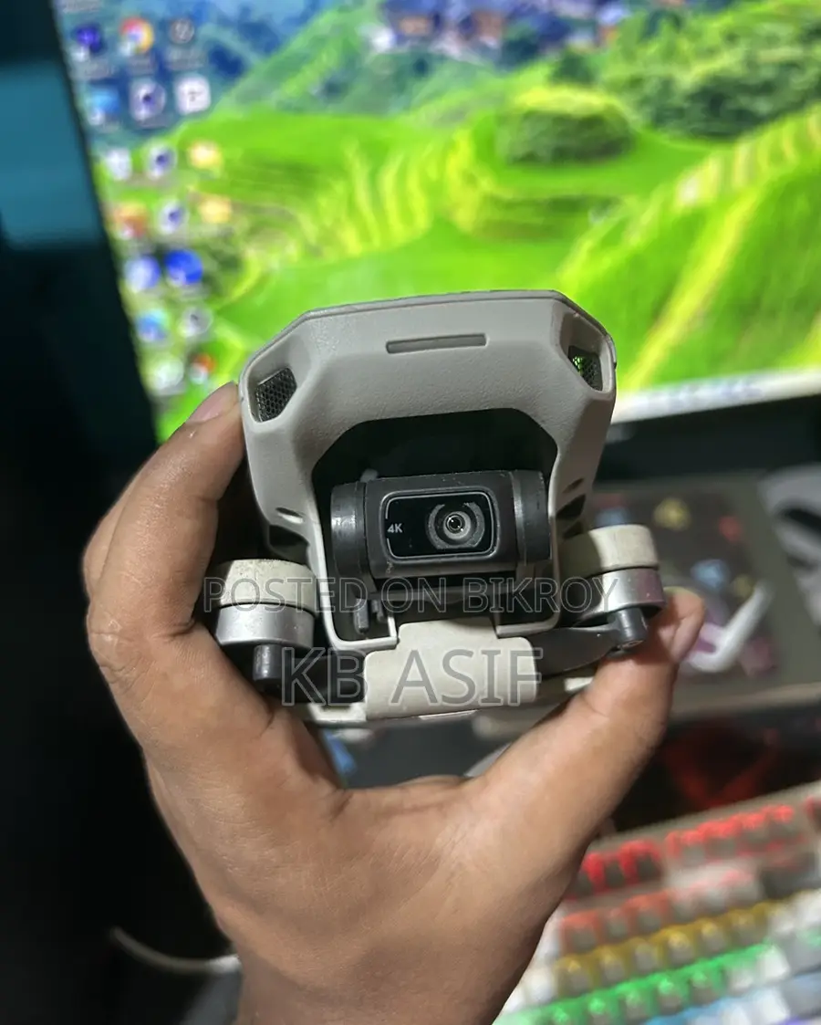Dji Mini 2 Drone বিক্রি হবে।