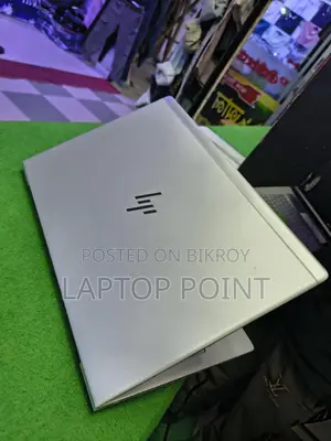 HP EliteBook 840 G7 (Touch screen) i5 10th Gen: Laptop 8/256