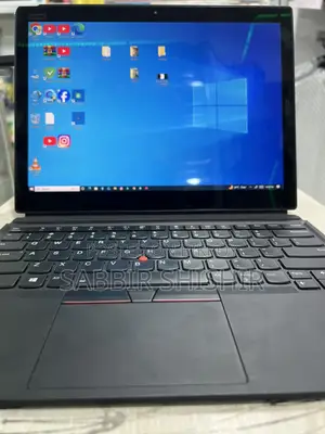 এক্স১ কার্বন