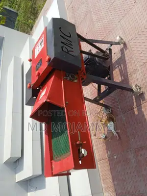 ঘাস ও খড় কাটার মেশিন