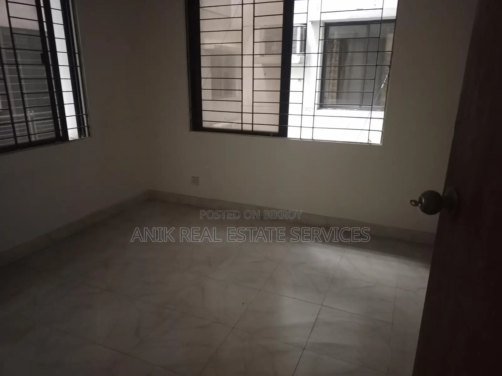 Good Quality 3 Bedroom Un Farnised Flat Rent At Gulshan