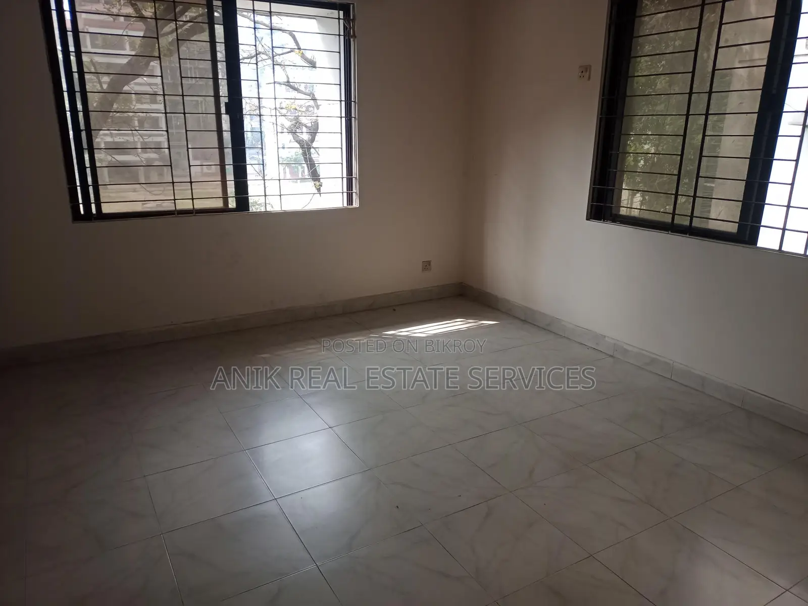 Good Quality 3 Bedroom Un Farnised Flat Rent At Gulshan