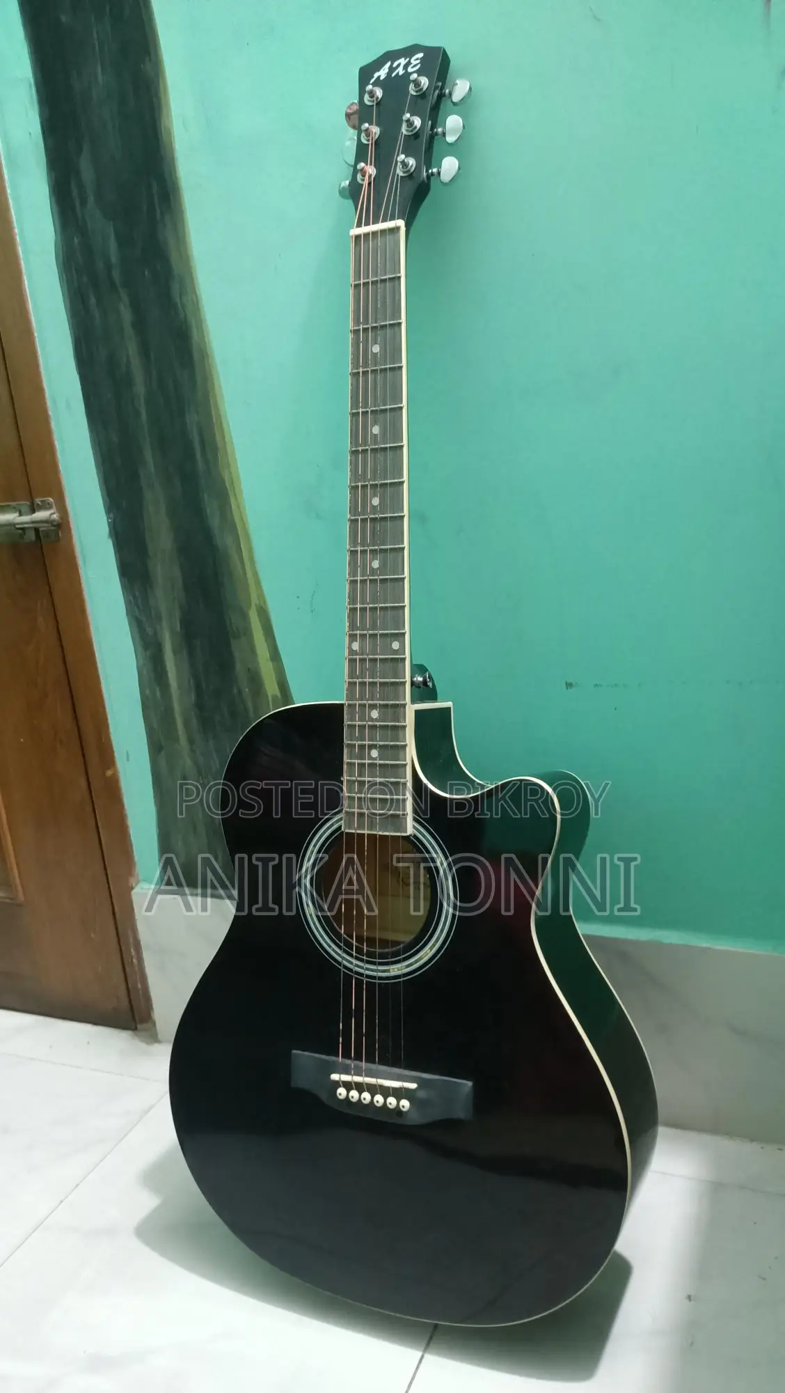 Acoustic Guitar for Sale