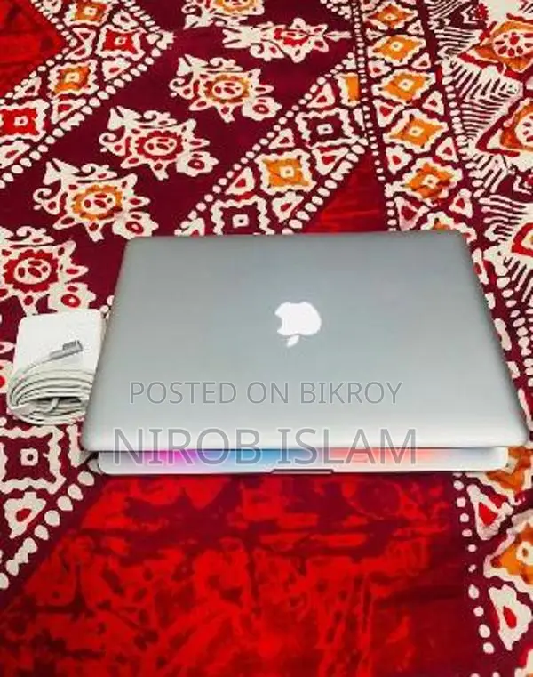 Macbook Pro Cor I5