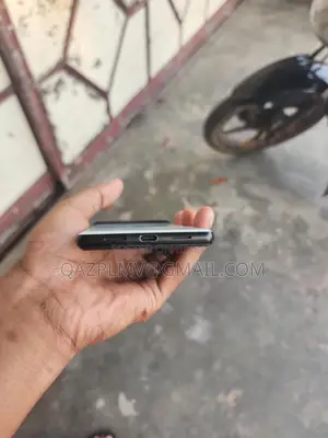 Google Pixel 6 (Used)