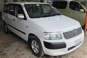 Toyota Succeed Octane-drive UL 2003