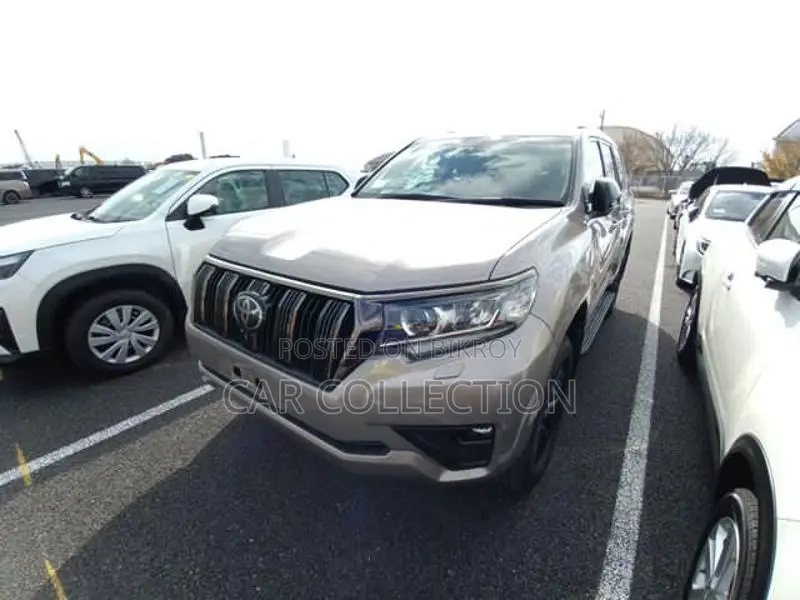 Toyota Land Cruiser TX L Package 70th 2022